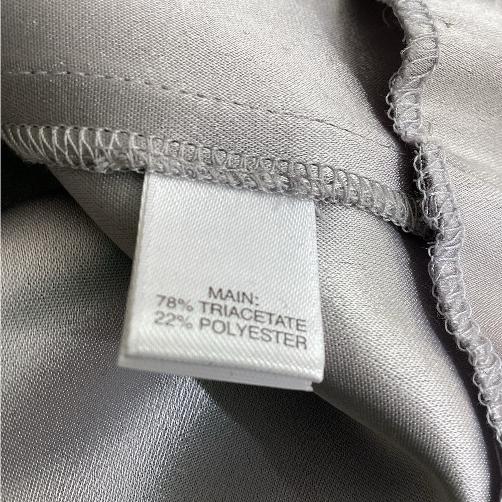 St. John Elegant Gray/Silver Satin Pants - Picture 10 of 12